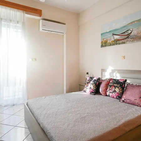 Elli's Apartment *